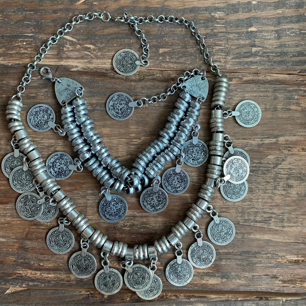 Medallion set